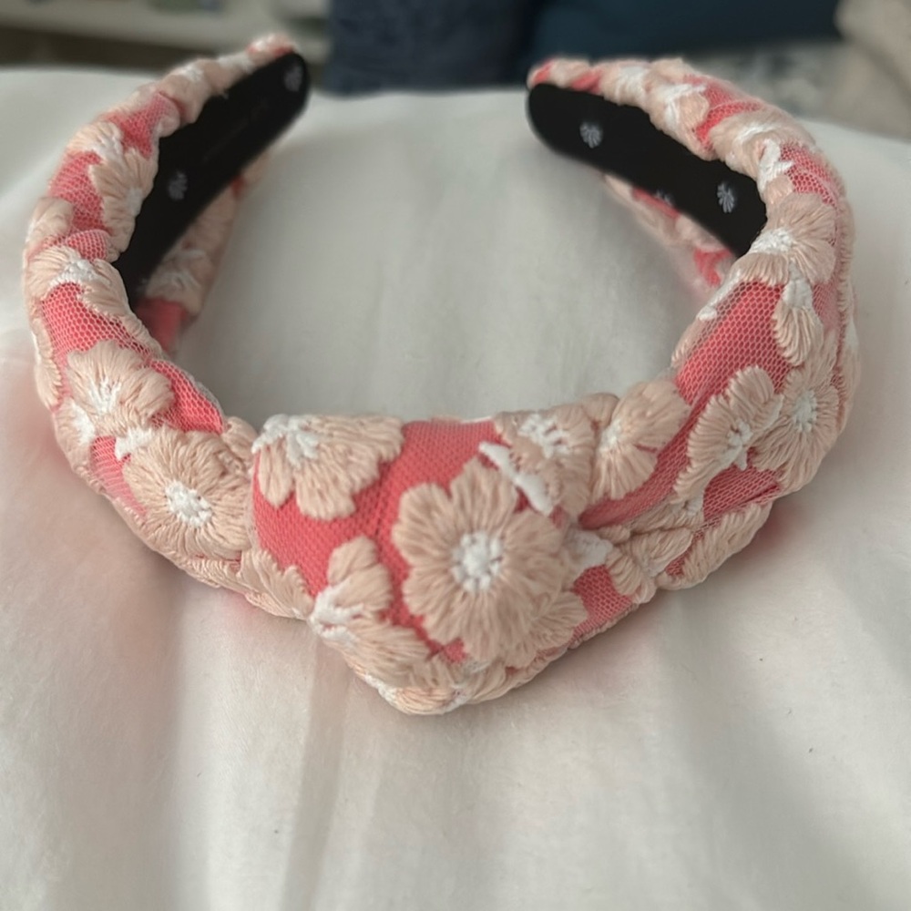 Lele Sadoughi coral headband